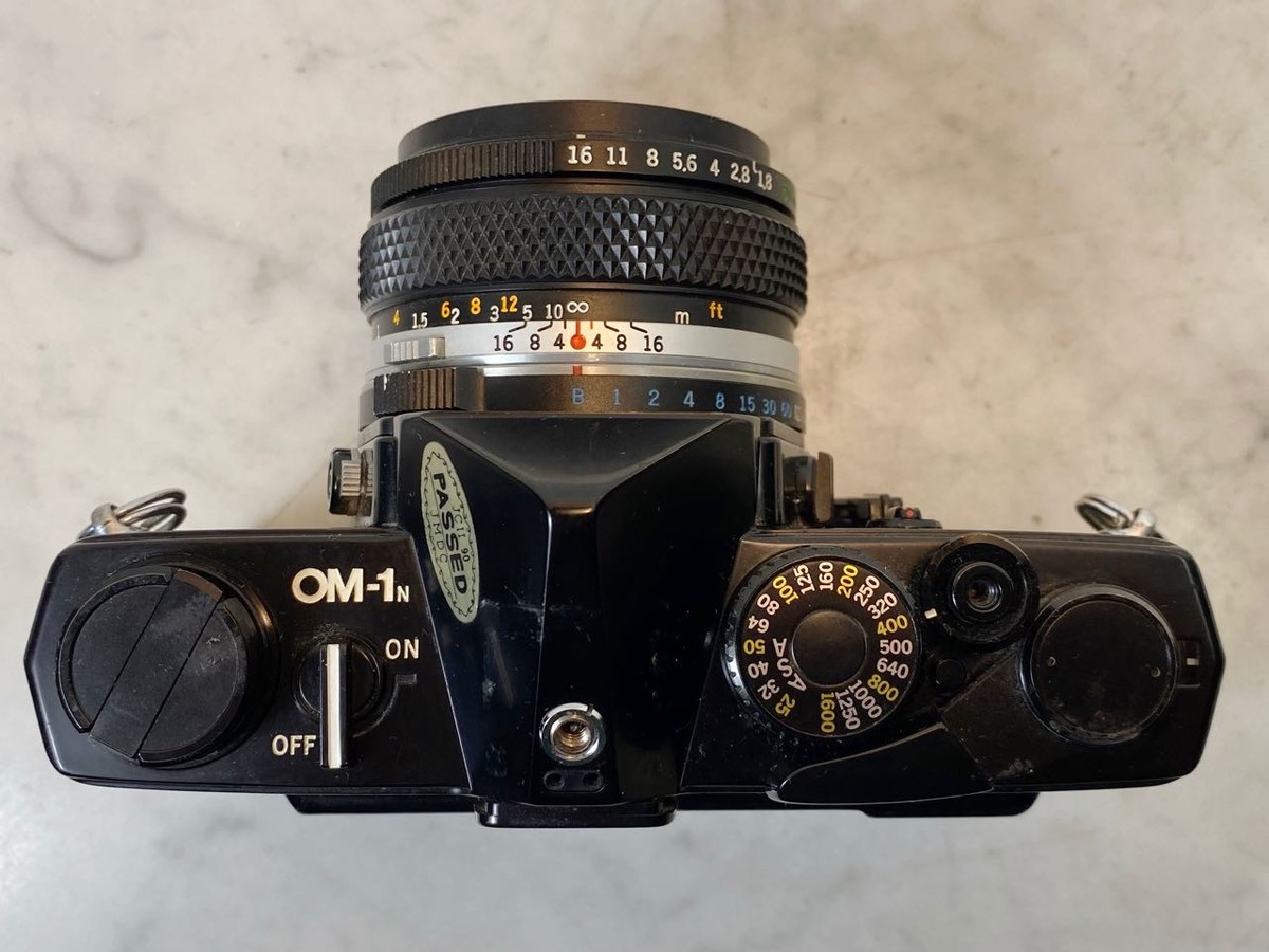 OLYMPUS OM-1N Black Film Camera. 50mm f1.8 Lens + Recordata Back 3