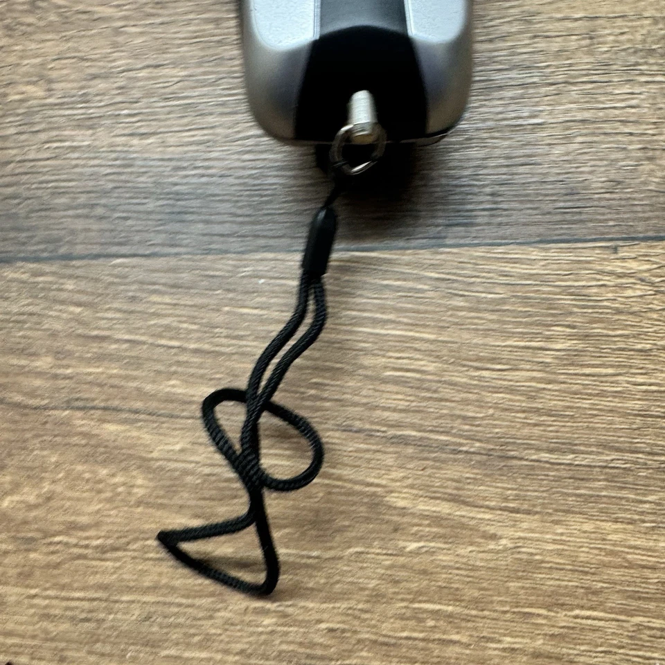 VARTA Kurbel Taschenlampe Dynamo Camping Notfall LED - Bild 4 von 4