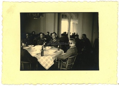 Genuine Photo 306th ID soldiers in Temse Scheldt Castle near Antwerp Belgium 1941