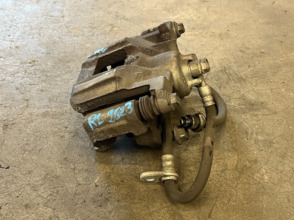 ⭐2011-2017 HONDA ODYSSEY REAR LEFT DRIVERS BRAKE CALIPER BRACKET OEM LOT2623 Foto 4 de 4