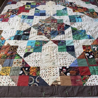 Vintage Handmade Patchwork Quilt 60x60 Rustic Cabin Lodge Wildlife Hunting Theme