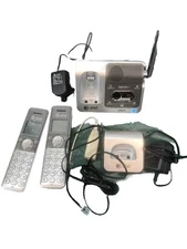 AT&T DECT 6.0 Digital Answering Cordless System 2 Phones & Bases CL82301