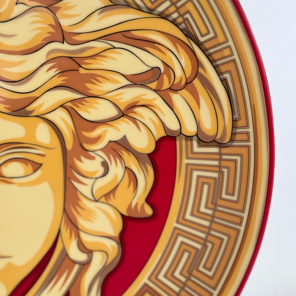 VERSACE Virtus Holiday red CHRISTMAS PLATE 13 VERSACE Virtus Holiday red CHRISTMAS PLATE 13