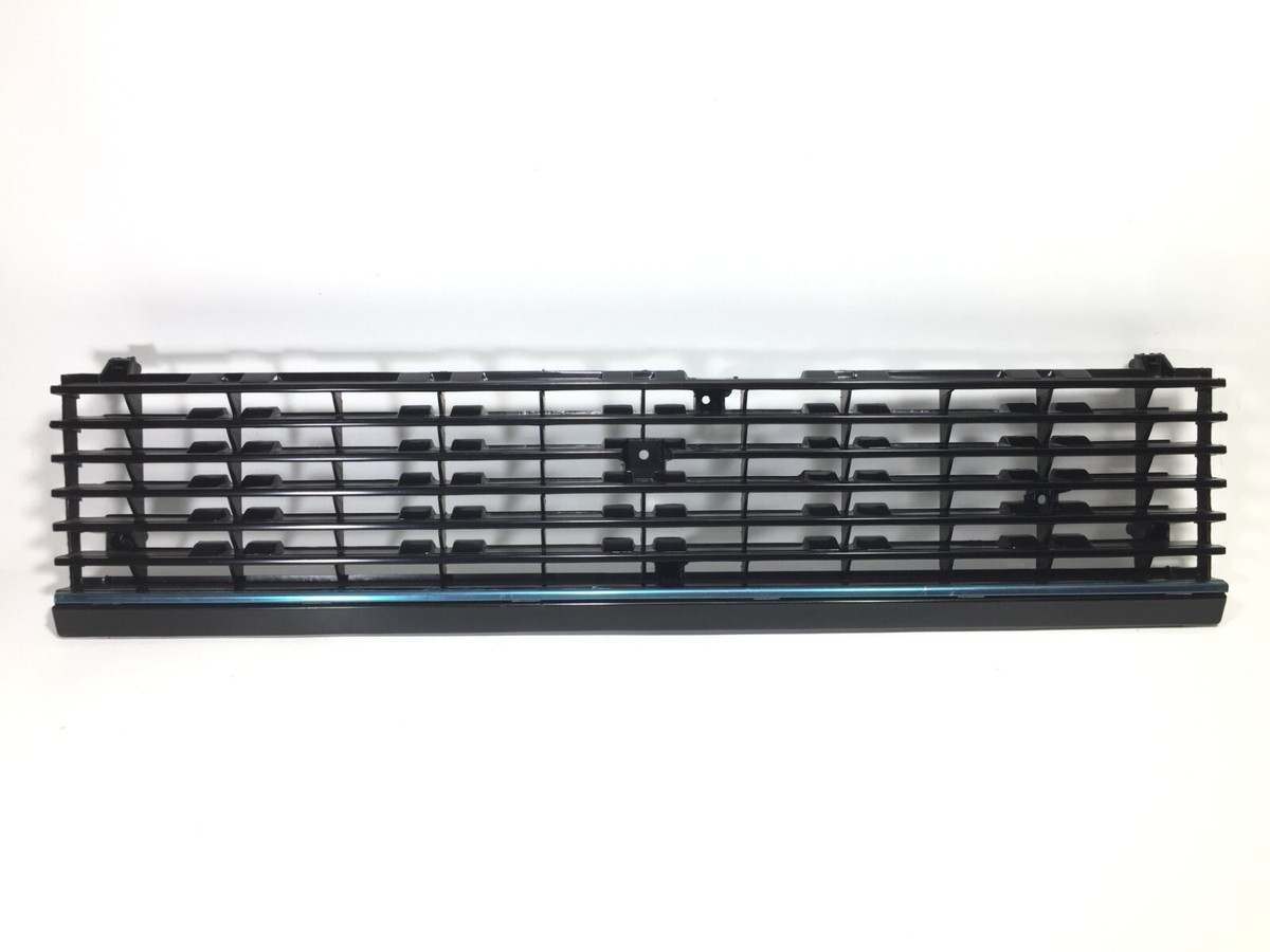 Front Grille TY-07025 For 1982 1983 Toyota Corolla KE70 New | eBay