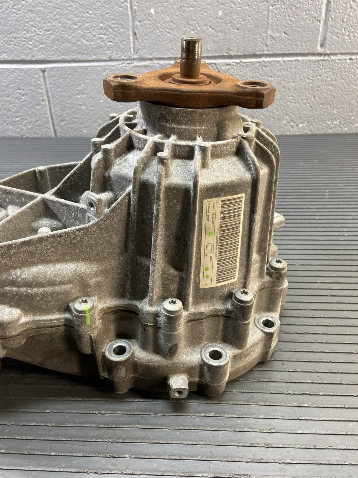 2017-2020 Maserati Levante M161 Auto Trans Transfer Case Box 120K Mil OEM *NOTE*
