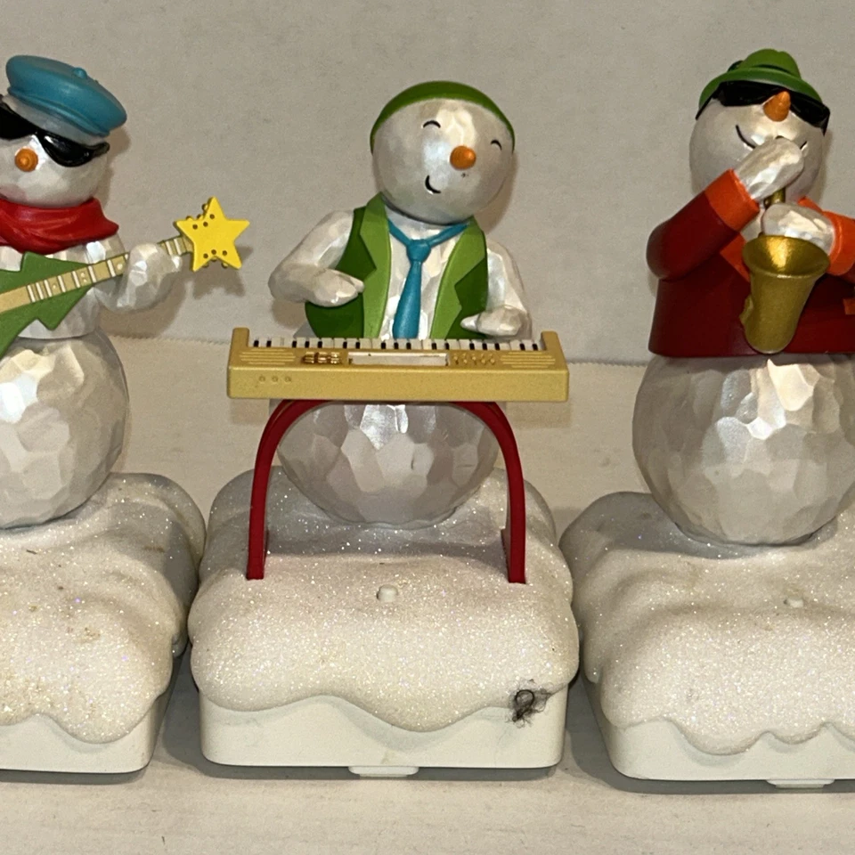 Hallmark Muñeco de Nieve Inalámbrico Jazz Banda Set Probado Piano Saxofón Guitarra Trompeta Foto 4 de 4