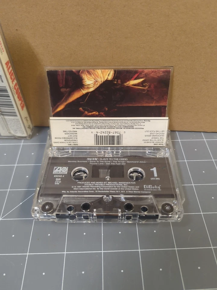 Classic Rock & Metal Cassette Lot Skid Row, Alice Cooper, Queensryche, Aerosmith Foto 4 de 4