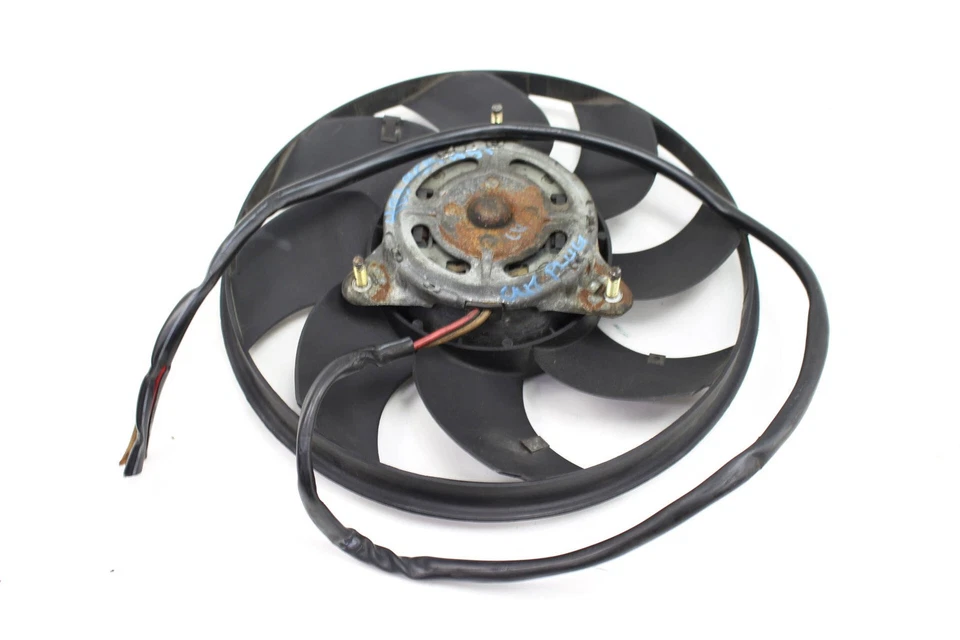 AUDI A4 QUATTRO 1999-2001 - Ventilador de refrigeración eléctrico delantero 4B3959457 Foto 2 de 4