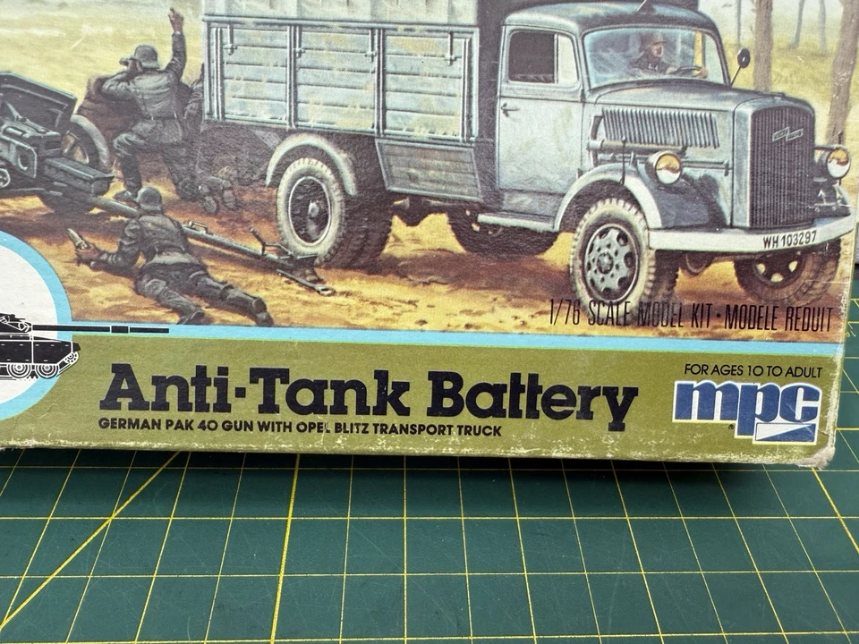 MPC Anti-Tank Battery German PAK 40 w/Opel Transport Truck 1/76 Model Kit 6203 - Image 2 of 4