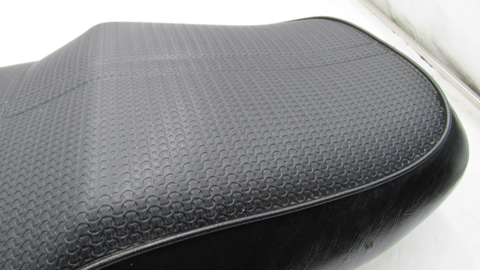 Kawasaki ZR1100C ZR1100 ZRX1100 1999 asiento OEM Foto 4 de 4