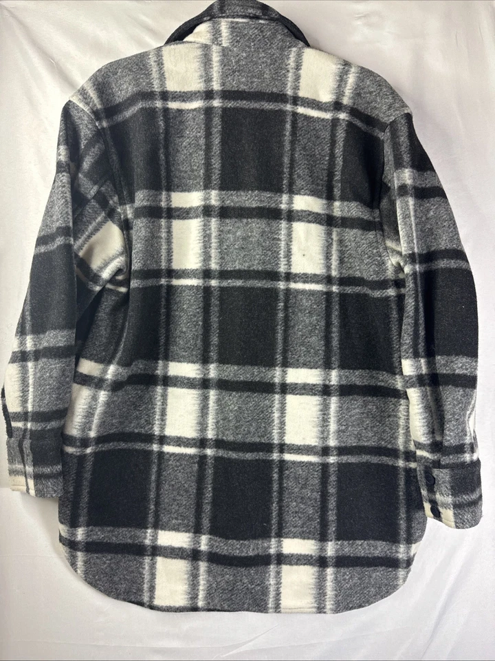 Chaqueta a Cuadros H&M Abotonada Negra Blanca Franela Para Hombre Pequeña Cazadora Botón Delantero Foto 2 de 4