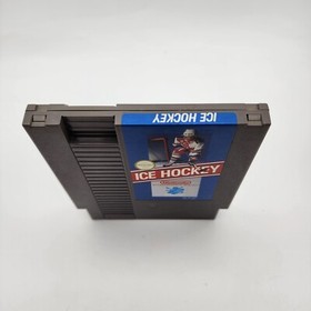 Cartucho y funda NES Ice Hockey (Nintendo Entertainment System)
