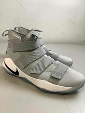 lebron soldier 11 wolf grey