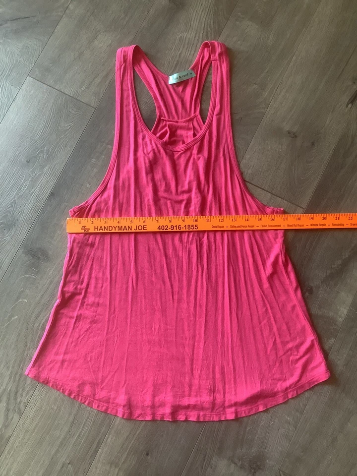 Chris & Carol Tank Top Womens Size M Medium Pink High Low Racer back EUC - Image 4 of 4