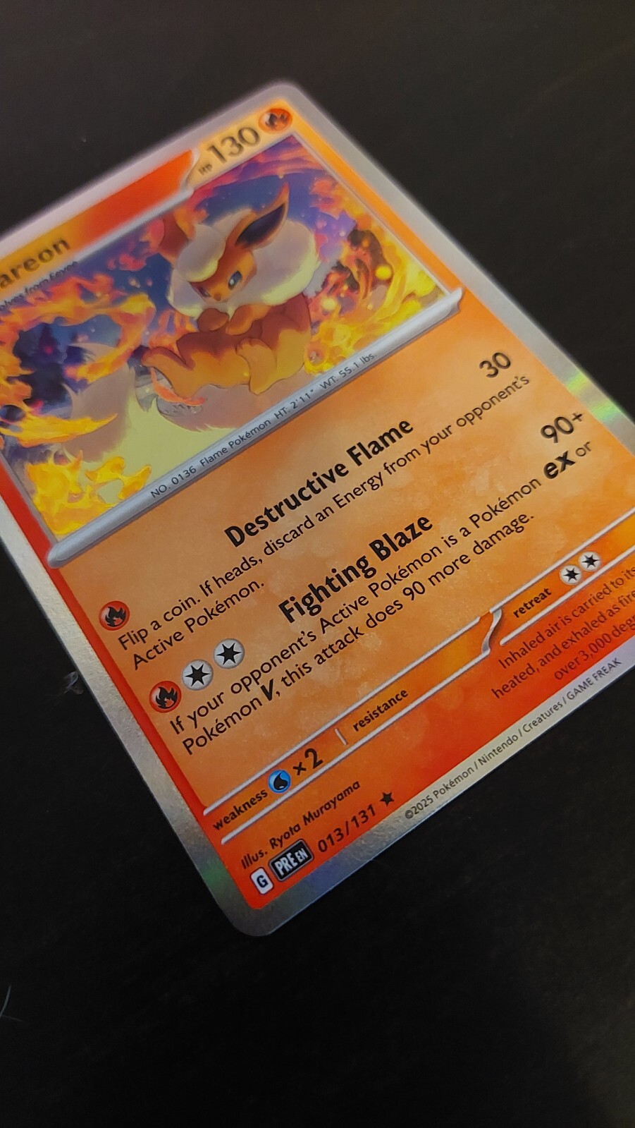 Flareon 13/131 Holographic Pokemon card