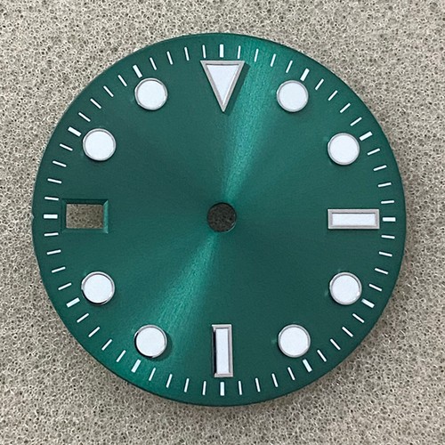 28.5MM 9 o'clock Calendar Sunburst Green Luminous Watch Dial for NH35 Movement - Picture 12 of 12