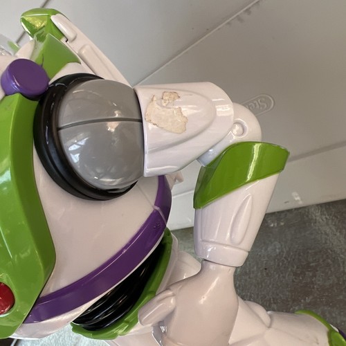Disney Pixar Toy Story Buzz Lightyear Talking 12" Action Figure Thinkway Toys - Picture 6 of 9