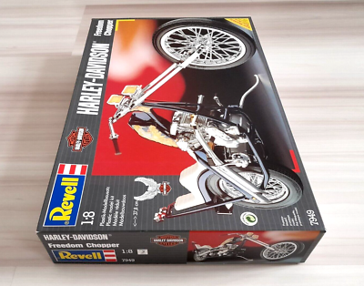 Harley Davidson Motorcycle1200C Sportster Revell 07901