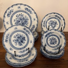 Antique/Vintage Blue Rose Fine China Chatham 16 Pcs, Dinner Service For 4