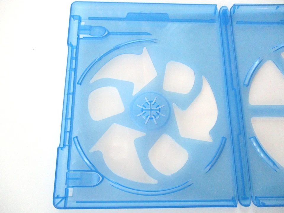 Lot of ( 5 ) Blu-Ray Standard 2-Disc Empty Replacement Cases VG Cond. $3 Max S/H - Image 3 of 4