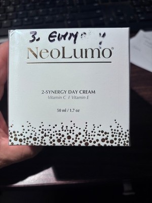 NeoLumo 2-Synergy Day Cream Vitamin C+Vitamin E 1.7 fl oz/50 ml NEW-SEALED
