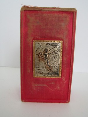 Fleurs D'Amour by Roger & Gallet Perfume Bottle Box only