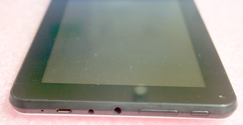 DEFECTIVE - iVIEW CYBERPAD 4GB 7" ANDROID TABLET - IVIEW-754TPC Foto 3 de 4