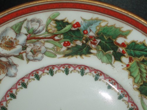 SPODE England CHRISTMAS ROSE Discontinued FLAT CUP and SAUCER SET - Picture 4 of 6