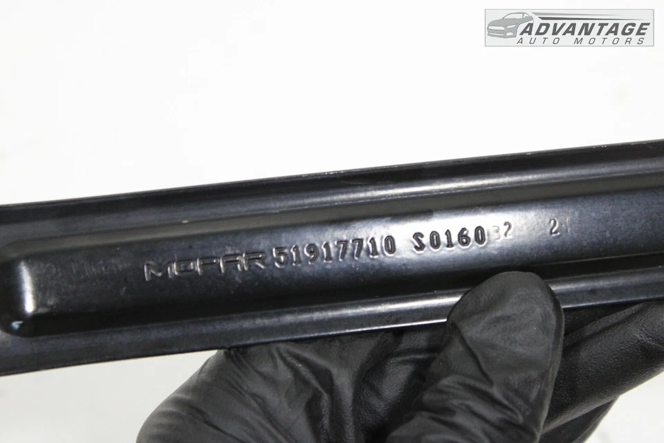 2015-2022 RAM PROMASTER CITY TANQUE DE COMBUSTIBLE CORREA MONTAJE SOPORTE CONJUNTO OEM Foto 4 de 4