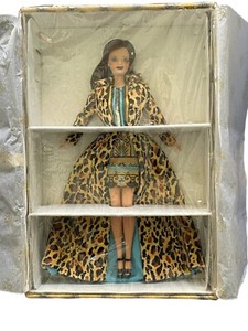 Lot - LE Todd Oldham Barbie 22205