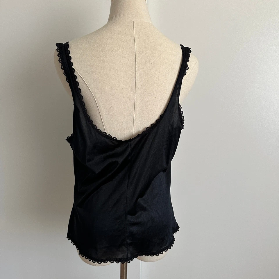 Camiseta sin mangas Warner's Perfect Measure negra con ribete de encaje sin mangas íntima cami Foto 4 de 4