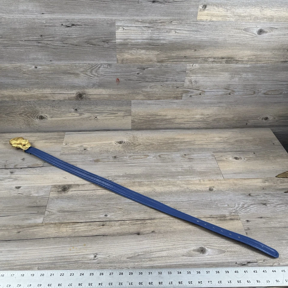 Antigo DESLUMBRANTE Cinto Carlisle Anos 80 Compatível com Cinturas de 31” – 36” Couro Azul - Imagem 2 de 4