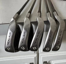 NICKLAUS  air bear irons Set Of 5 (3,6,8,9,PW) Only.