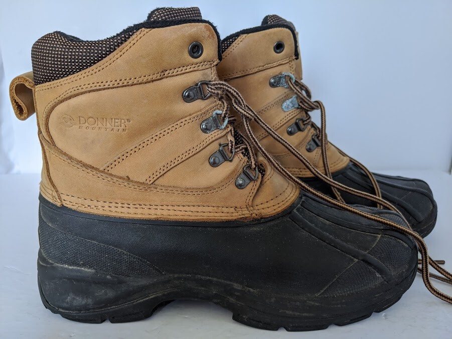 donner mountain duck boots