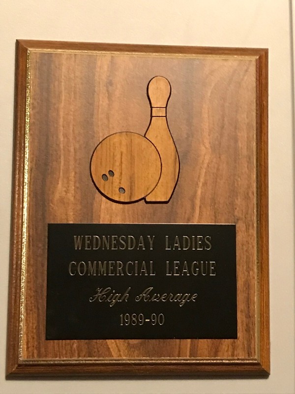 Vintage Ladie's Bowling 🏆 Plaque ~ High Gane Scratch ~ 1989-90