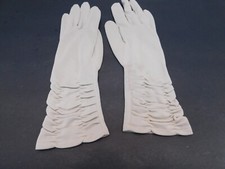  DESIGNER LADIES BEIGE NYLON GLOVES UNLINED SIZE 6- 6.5