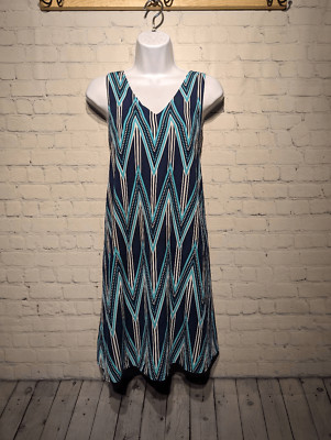 Everly loose fit low back shift dress size medium