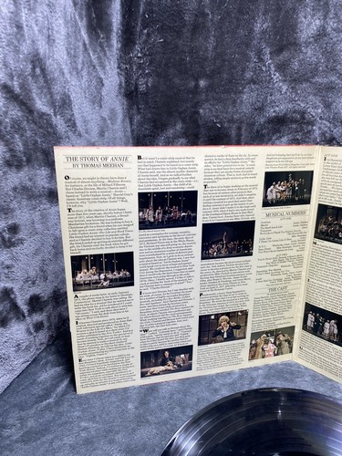 1977 Annie A New Musical Masterworks Original Cast Recording LP Vinyl - Picture 9 of 10
