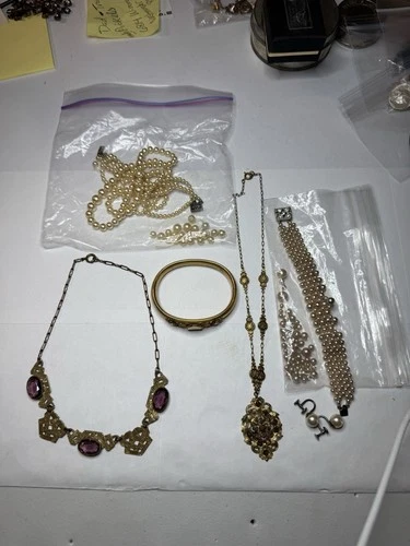 Edwardian Style Atq. & Vntg costume jewelry lot Features Bates & Bacon Bracelet