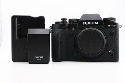 FUJIFILM X-T3 26.1MP Mirrorless Digital Camera Body BLACK Near Mint w/X8 Flash