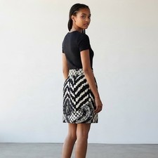 Desigual Skirt Black White Geometric Ikat Print Pockets Women 34 Excellent