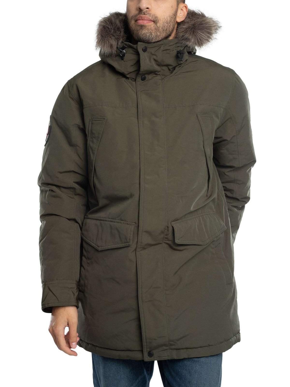 - Superdry Everest   ,