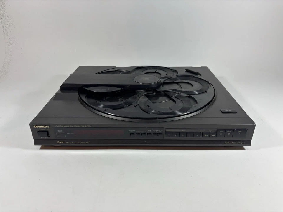 Vintage Technics SL-PC20 CD Player Multi-Compact 5-Disc JAPAN 1989 For Parts - Image 2 of 4