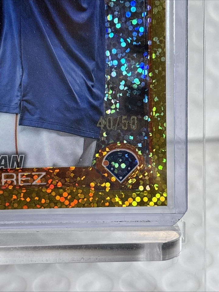 2025 Topps Chrome Variation Gold Sparkle #267 Yordan Alvarez /50 - Image 3 of 3