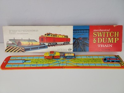 Ohio Art Mechanical Switch & Dump Train No. 601. Working Tin Litho Windup Toy. 