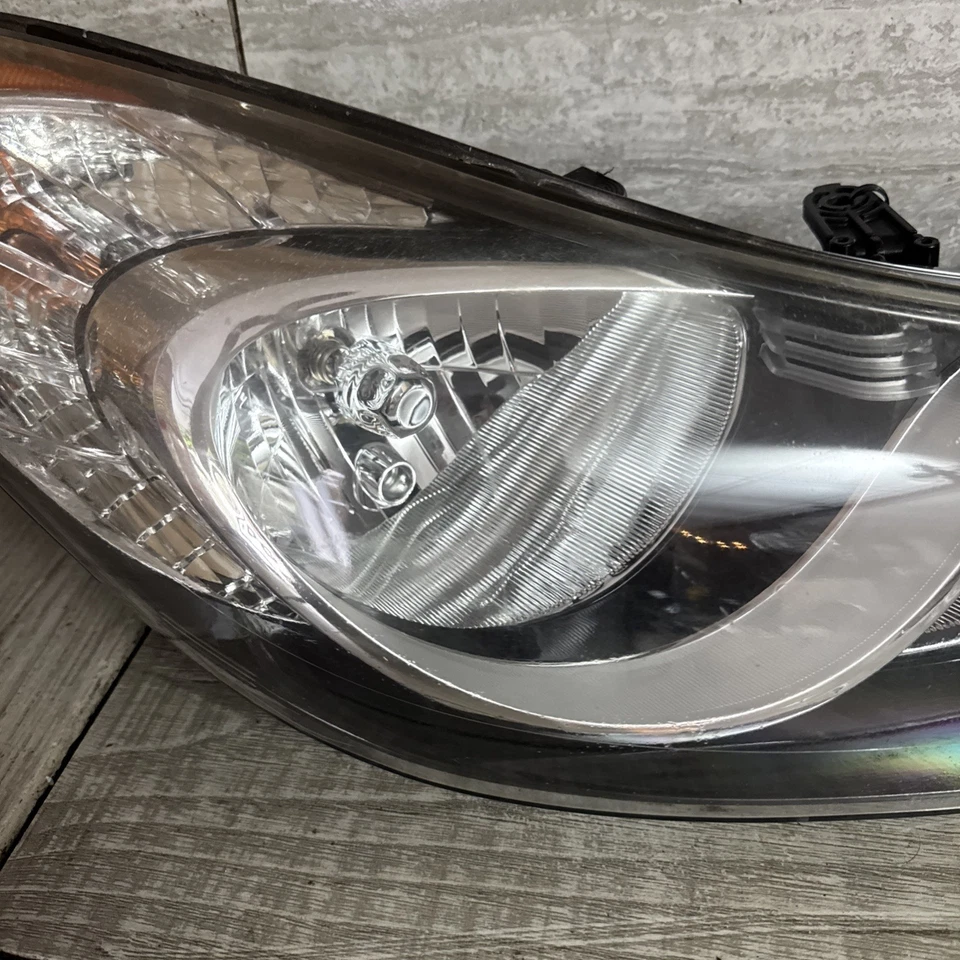 🥇Faro halógeno pasajero derecho original HYUNDAI ELANTRA 2013-2017 OEM Foto 3 de 4