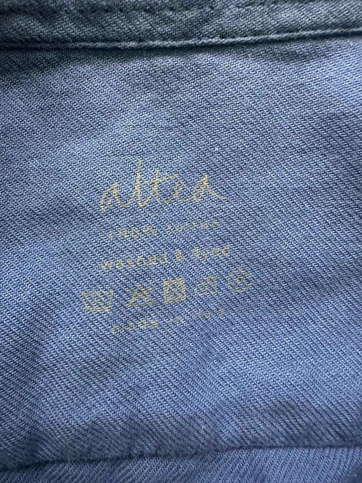 Preowned ALTEA Navy Cotton Slim Shirt Made in Italy - Men's Size Medium - Image 4 of 4