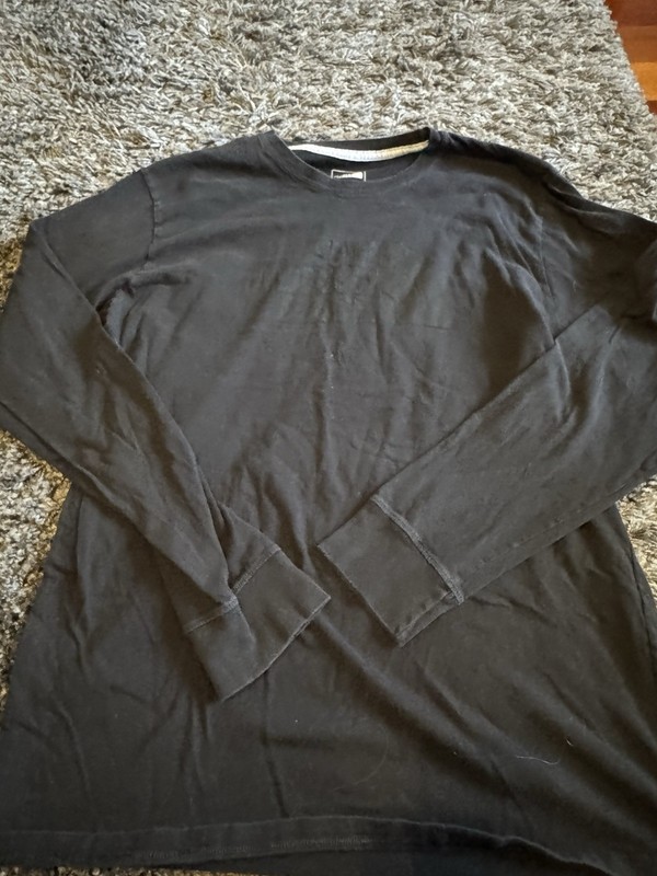The North Face Men's Black Long Sleeve Shirt