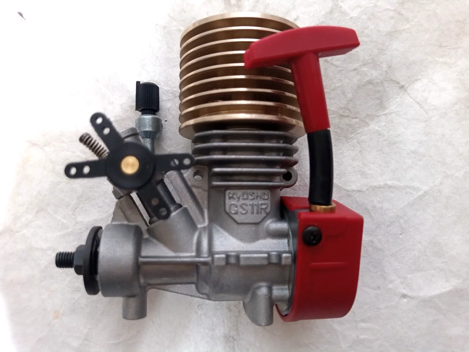 Kyosho GS11R Engine With Recoil-Starter & Manual For 1/10 Car #74711 NEW Rare - Image 4 of 4