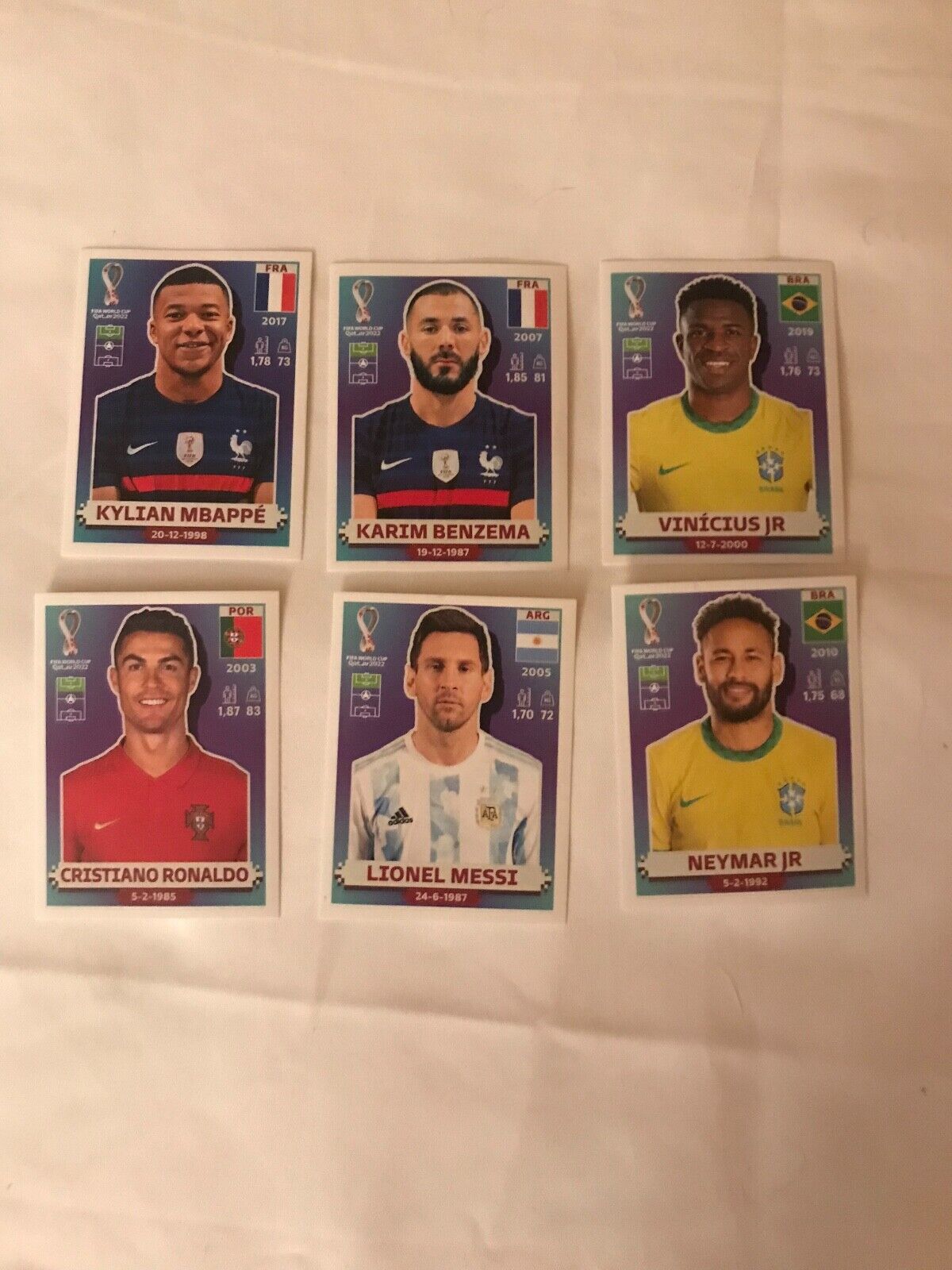 4x messi mbappe ronaldo neymar Extra sticker GOLD w cup 2022 panini